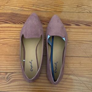 Qupid Mauve Flats